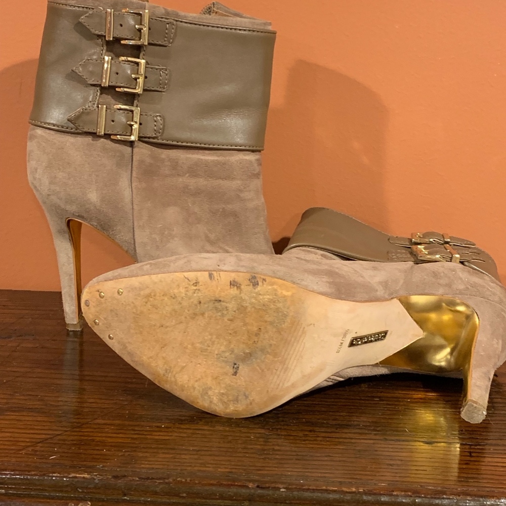 Bootie - Picture 7 of 7